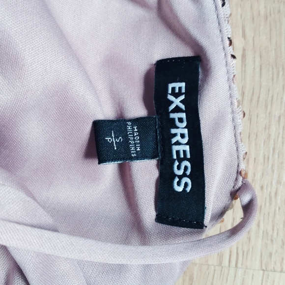 Express Sequin Top with a knotted back - Picture 6 of 6